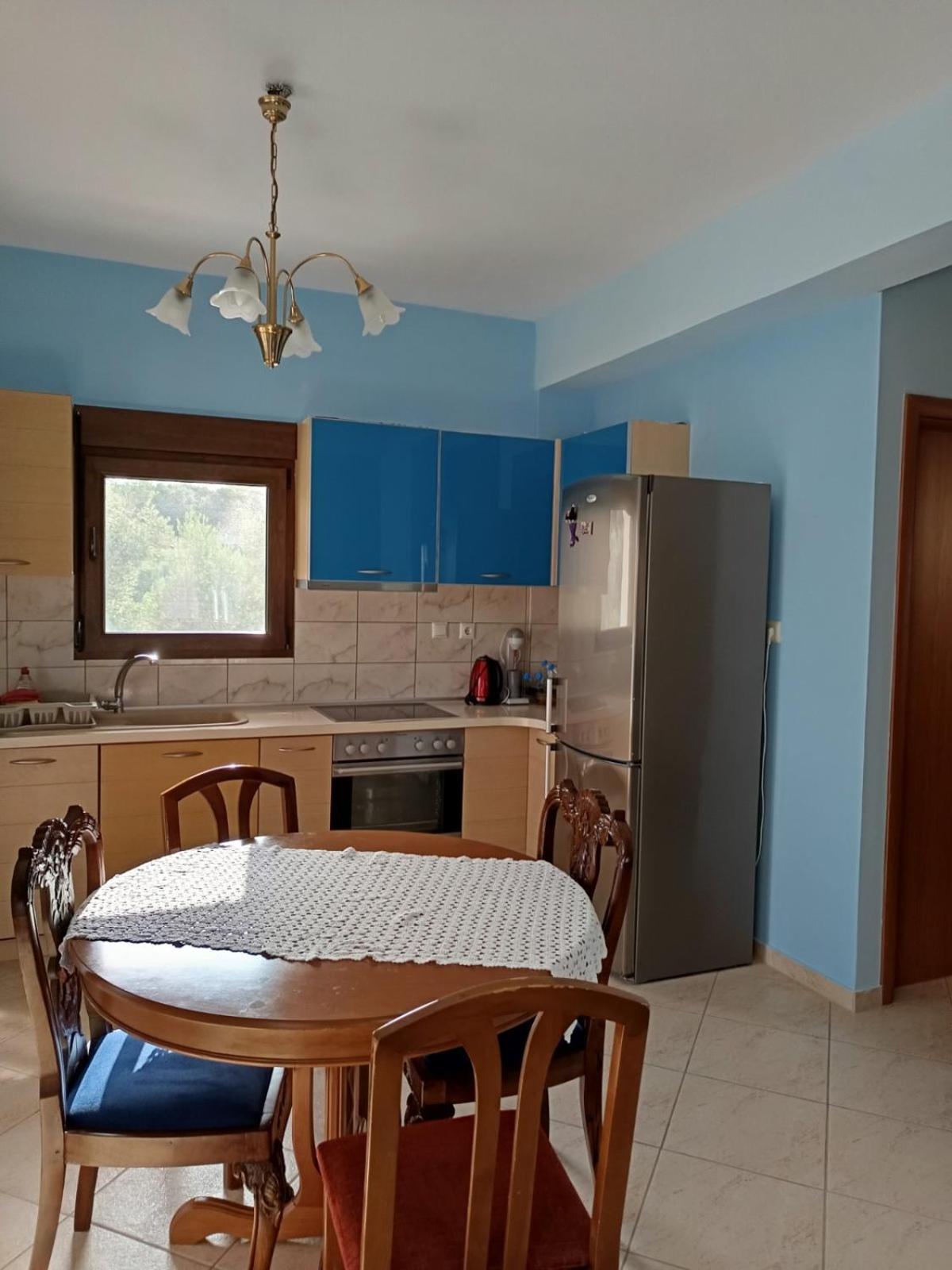 Giannis Comfort House
